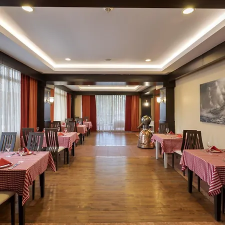 Marvida Family Eco Resort Side