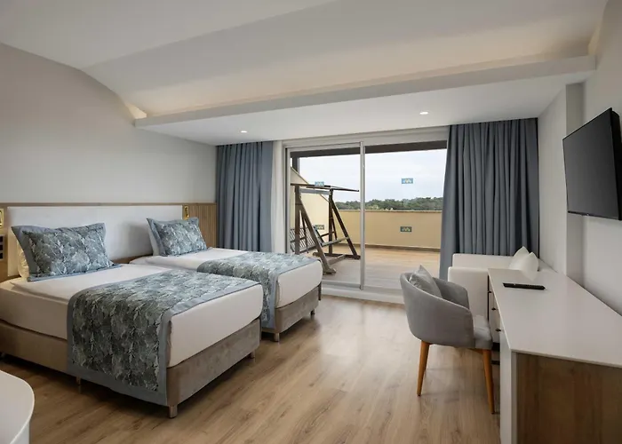 Marvida Family Eco Resort Side