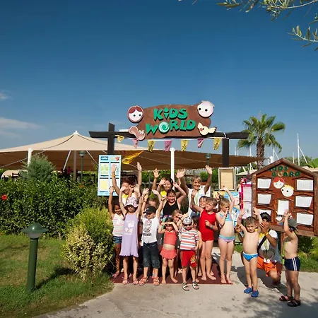 Semesteranläggning (resort) Marvida Family Eco Side